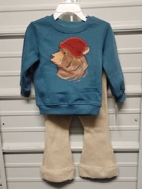 Girls Winter Bear Sweater And Pants